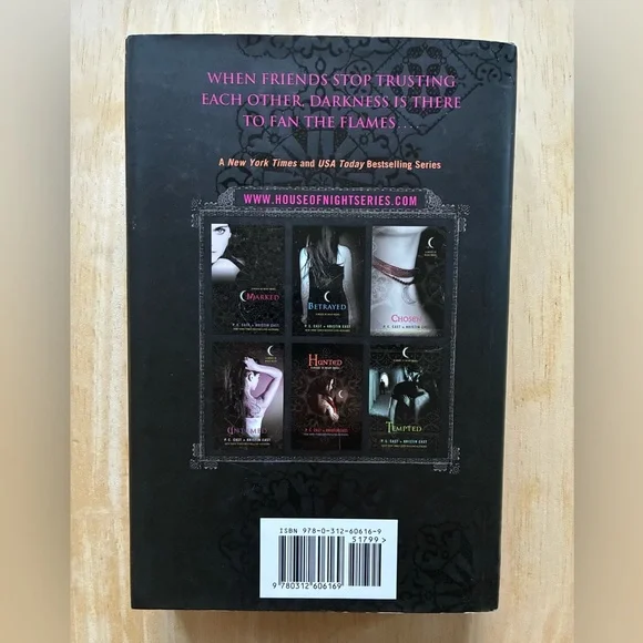 Burned: (A House of Night Novel) by P. C. Cast and Kristin Cast 2010 Hardcover - Picture 5 of 7